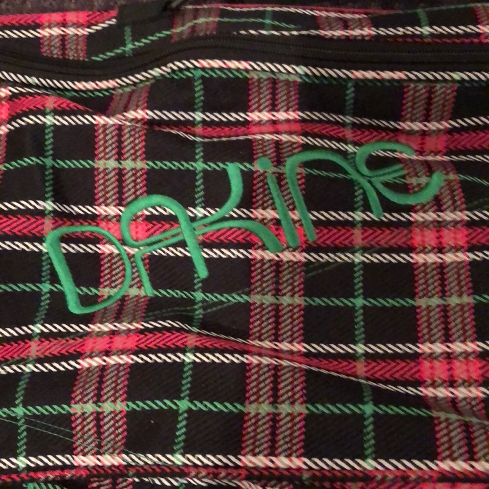 Dakine ski bag